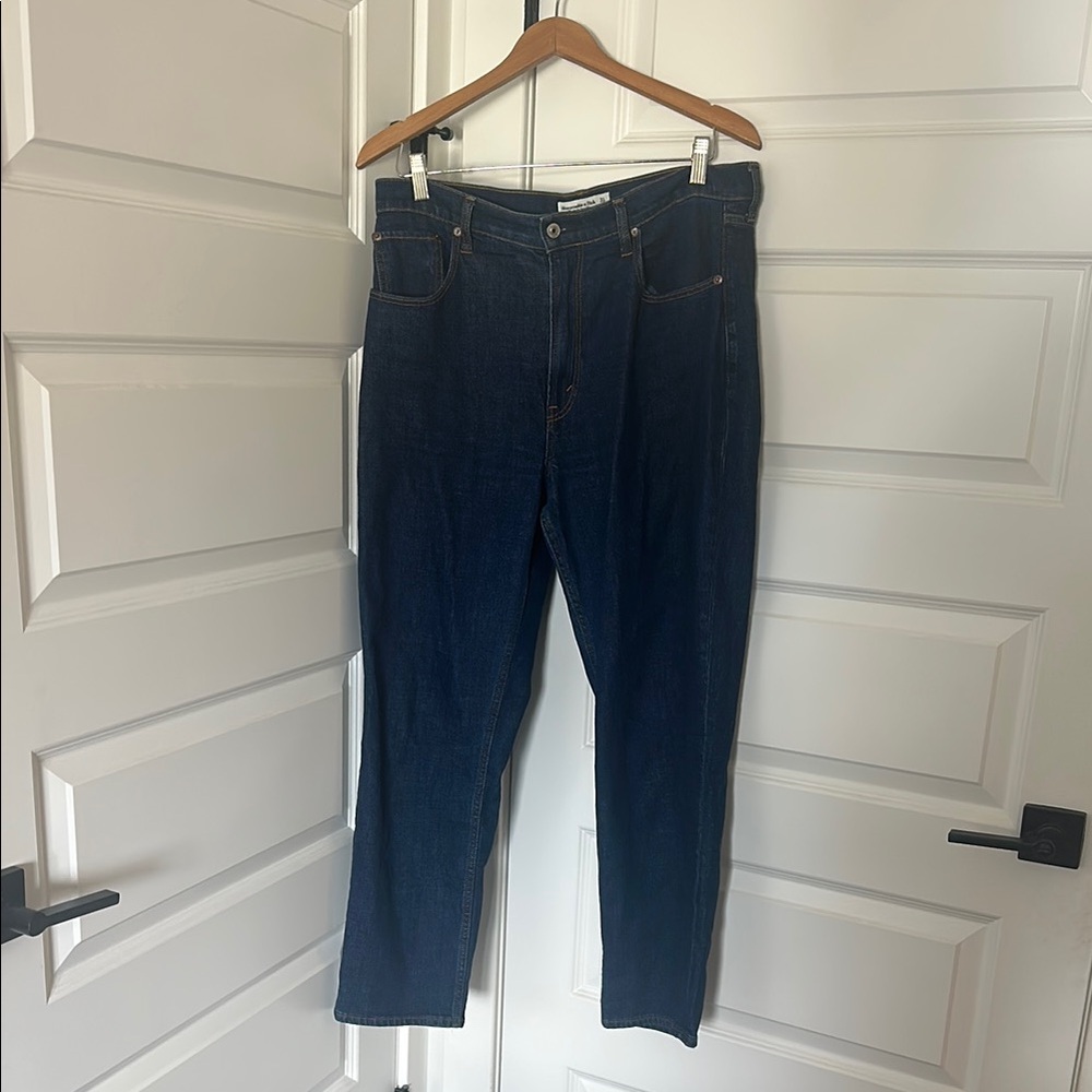 Ankle Straight Ultra High Rise 31 Long